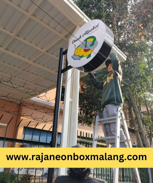 jasa bikin neon box di malang