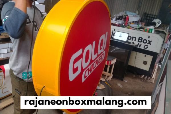 harga neon box